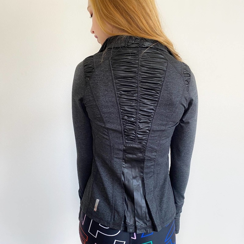 Zella Fitted Zip up Jacket Small - Picture 3 of 3